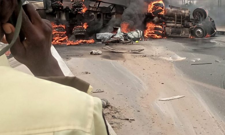 Standstill as tanker catches fire on Lagos-Ibadan Expressway 5 1