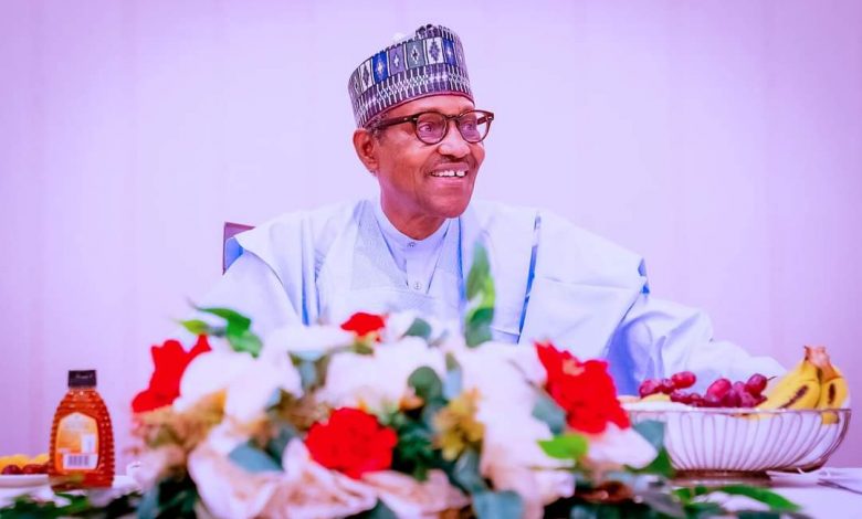 PHOTO NEWS: Buhari breaks Ramadan fast with Governors, Ministers, head of agencies 11 Buhari govenors2