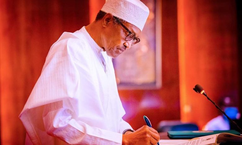 Buhari signs Executive Order 11 on maintenance of public buildings 1 Buhari order