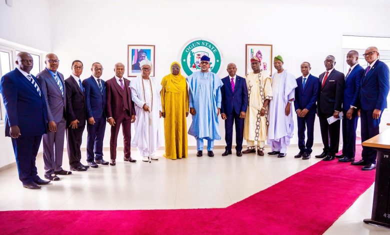 Abiodun swears in 9 permanent secretaries, 4 principals general 1 Dapo Abiodun swearing in