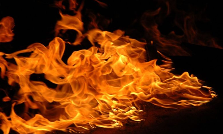 BREAKING: Fire guts electricity pole at Maryland 1 Fire 1068x801 1