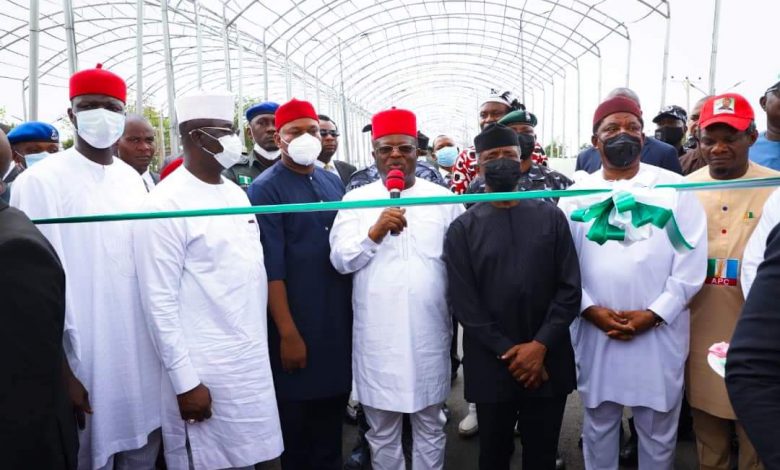 Osinbajo in Ebonyi, commissions projects 11 Osinbajo Ebonyi3