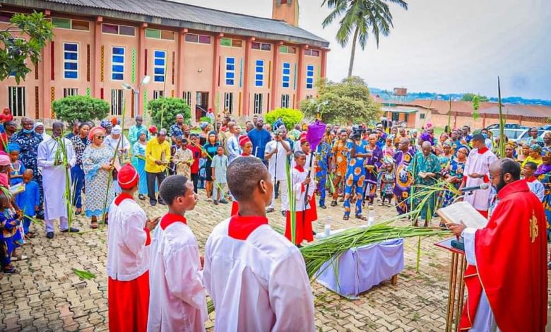 Palm Sunday: Osun deputy governor charges Christians to be pious 7 Palm Sunday Osun2