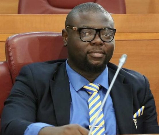 2021 council election: Chairmanship aspirant, Olorunrinu withdraws court case against Lagos APC 5 member
