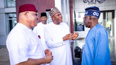 Tinubu, Amaechi meet at Airport, throw banters 8 IMG 20220503 WA0010