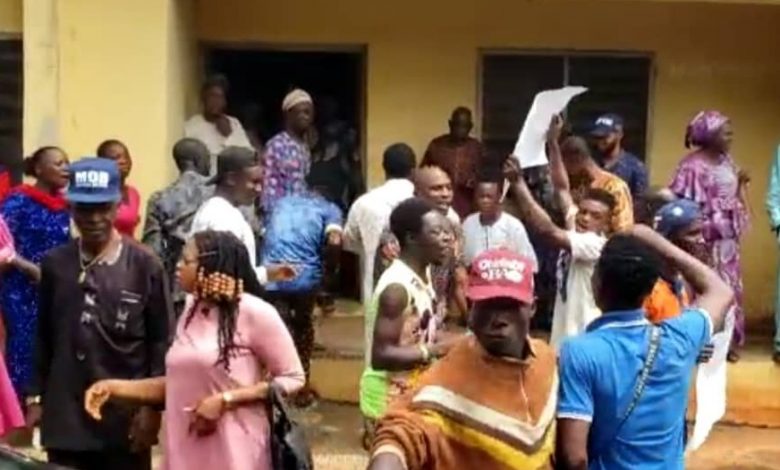 Thugs attack Ekiti APC leaders over 2023 assembly race 5 IMG 20220504 WA0039