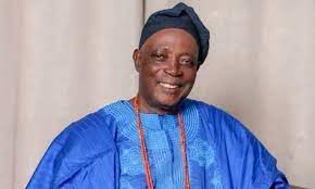 ANALYSIS: How Ladoja was 'boxed to a corner' to accept beaded crown he rejected 18 Ladoja