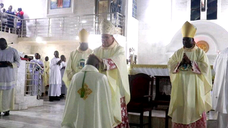 Pope appoints Bogna Bakeni as Borno first indigenous Catholic bishop 1 Bishop 768x432 1