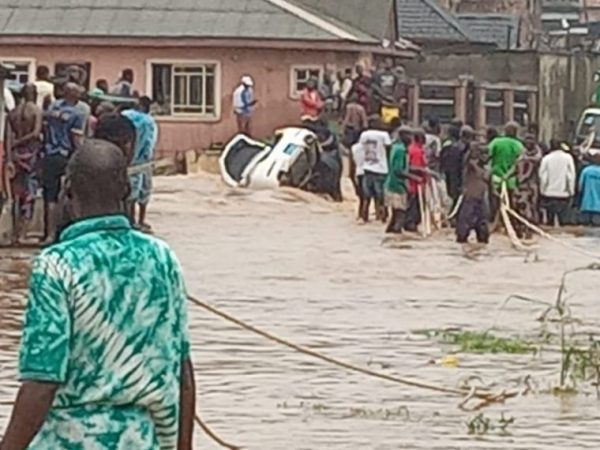LASG sympathises with residents over flash floods 1 IMG 20220709 WA0021 768x576 1 e1657378662284.jpeg