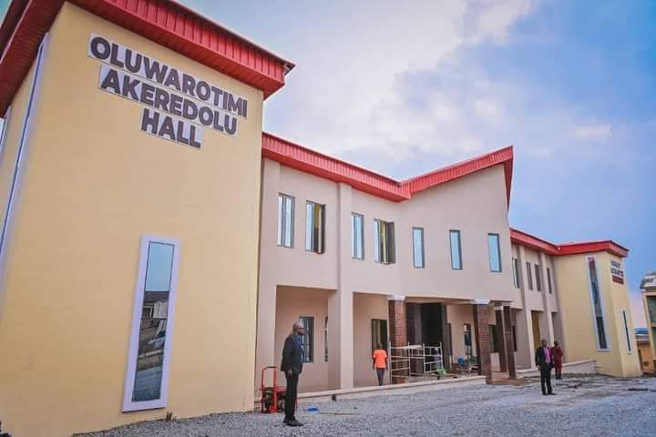Akeredolu's 68/72 set donate building to Loyola College 9 IMG 20220730 WA0017 1
