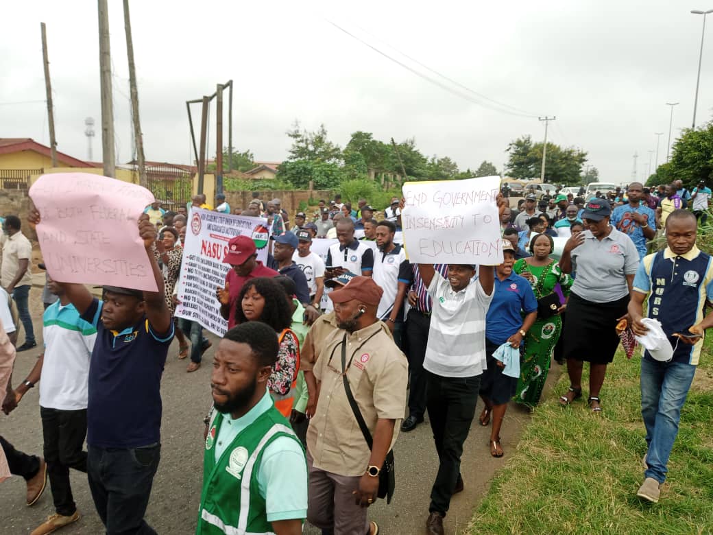 NLC protest disrupts vehicular movement in Akure 1 NLC Ondo