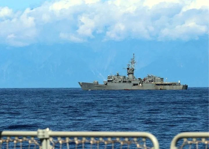 China announces new military exercises near Taiwan 1 China