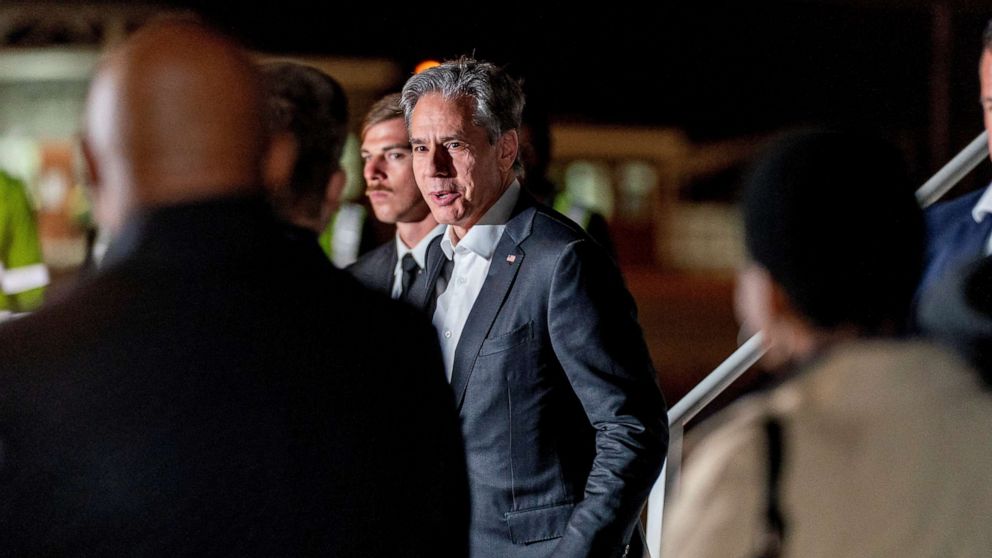 Secretary Blinken to arrive in Congo, Rwanda amid international tensions 1 blinken joburg arrival hpMain 20220808