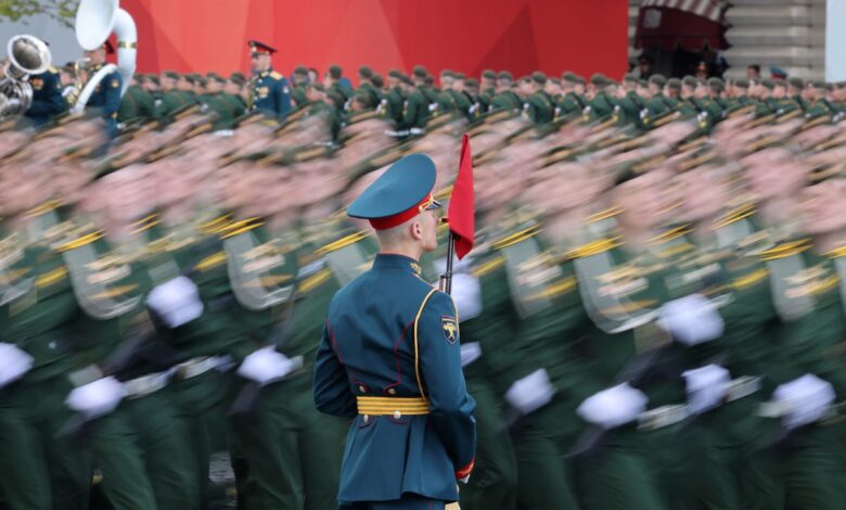 Putin escalates Ukraine war, issues nuclear threat to West 1 SJMIHRTNRBJVPBF6BTEM2FCAGM