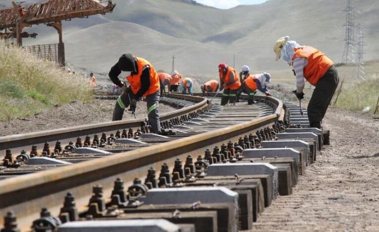 FG suspends Port Harcourt-Maiduguri rail project over insecurity 1 railway