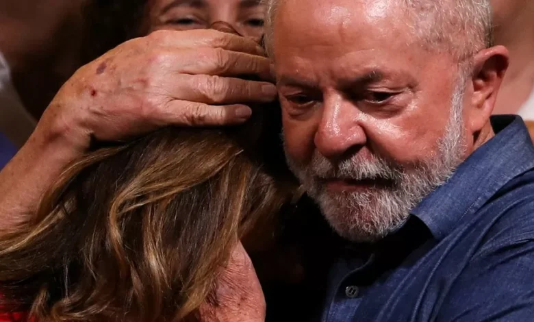 Brazil election: Lula makes stunning comeback 1 127431979 lulareuters.jpg