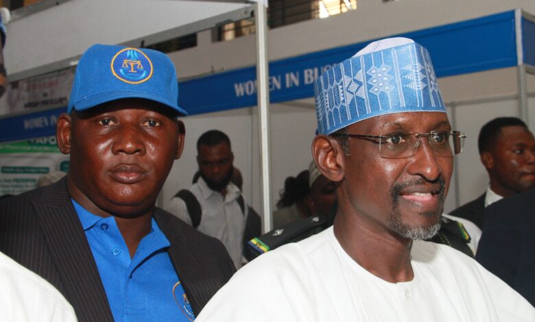 trade fair 2C