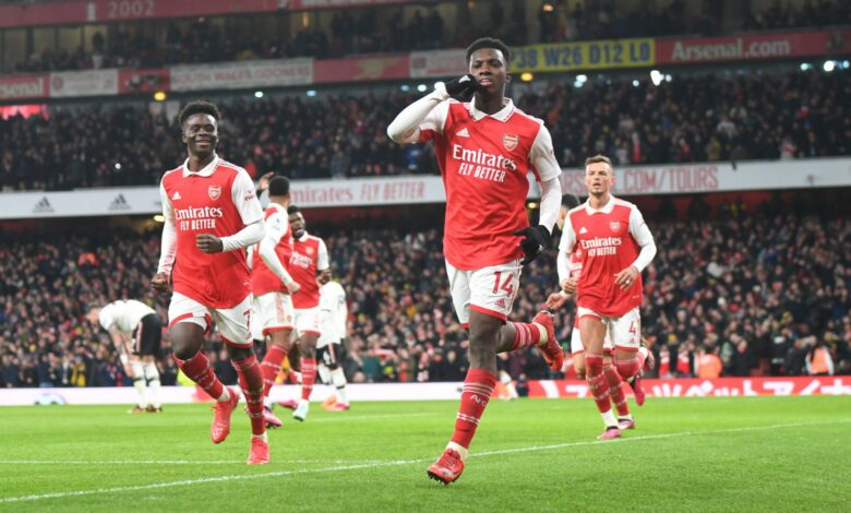 Nketiah double seals win for unbeatable Arsenal against United 1 FnGRJsyWYAA8eHv