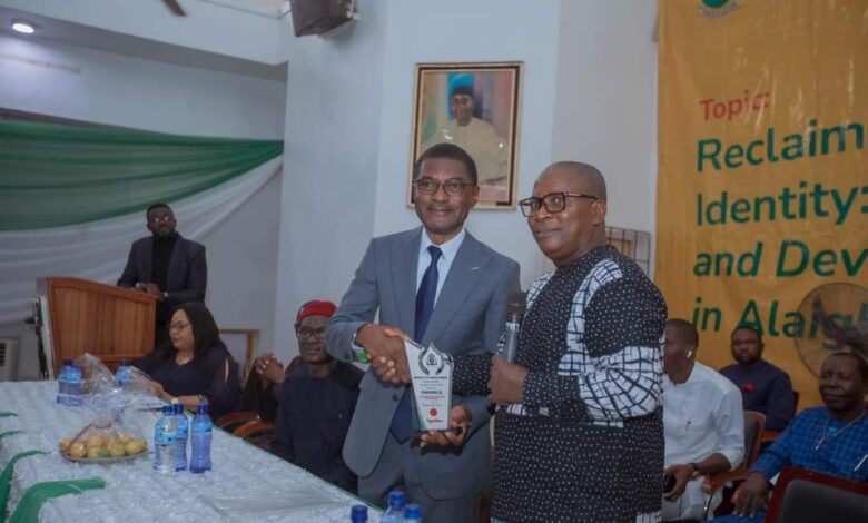 Frank Nweke takes APGA campaign to UNN, delivers lecture on Igbo marginalisation 1 IMG 20230122 WA0014