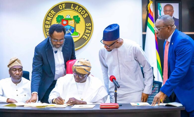 Sanwo-Olu passes N1.768trn budget for 2023 1 PIX 0286
