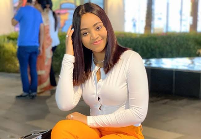 Ned Nwoko tickles wife, Regina Daniels with $100k cash gift 1 images 53