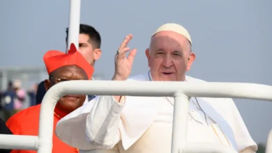 Huge crowds turn out for pope’s mass in DR Congo capital 5 000 338A62N