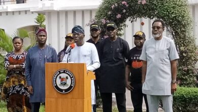 Naira crisis: Sanwo-Olu sues for calm 7 IMG 20230218 WA0009