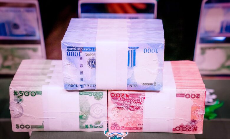EXCLUSIVE: How CBN distributed new Naira notes to deposit money banks 1 Naira