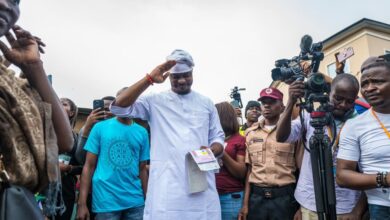 BREAKING: Sanwo-Olu wins LP candidate Gbadebo Rhodes-Vivour's polling unit 6 FrfeONGX0AA1lPc