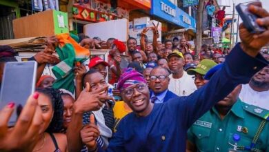 Sanwo-Olu takes campaign to markets, assures Igbo traders of safety 4 IMG 20230308 WA0003