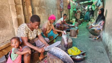 PHOTO NEWS: Brisk business at Makoko fish market in Lagos 14 IMG 20230317 WA0025