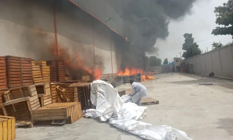 BREAKING: Fire guts Lagos-based logistic company 1 Logistics e1680446121902.jpeg