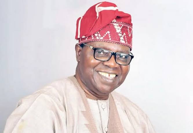 Buhari fetes juju maestro Ebenezer Obey at 81 1 images 96