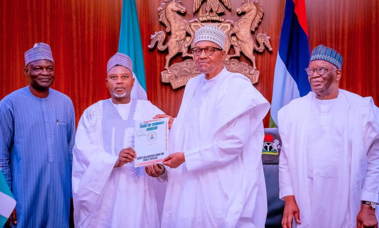 Buhari receives assets declaration form, directs all outgoing officials to do the same 9 Buhari assets