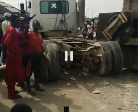 BREAKING: Fallen container kills cart pusher in Lagos 5 IMG 20230528 WA0149