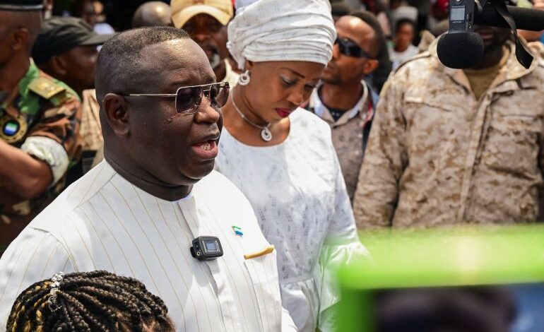 Sierra Leone’s Bio re-elected as president, avoids run-off 1 2023 06 24T123132Z 1188704911 RC2NP1AX8V7Y RTRMADP 3 LEONE ELECTION 1687893263