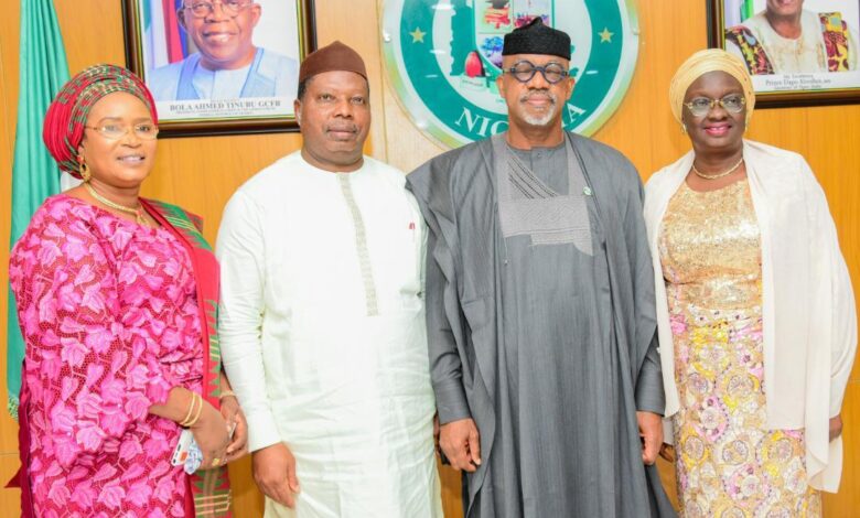 Abiodun hosts Ogun lawmakers, pledges open- door policy 1 Abiodun 1