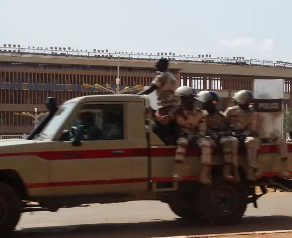 Niger junta proposes 3-year transition amid ECOWAS visit 1 66579109 803