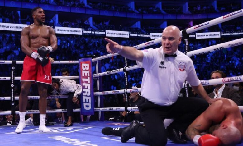 Anthony Joshua claims seventh round knockout win over Helenius 5 Anthony Joshua