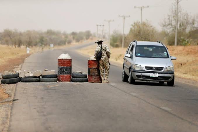 Stop giving gratification to soldiers at checkpoint- military urges public 1 images 32