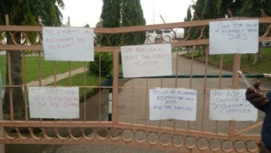 Osun Assembly workers shut Assembly gate, demand legislative autonomy 1 IMG 20231031 WA0072
