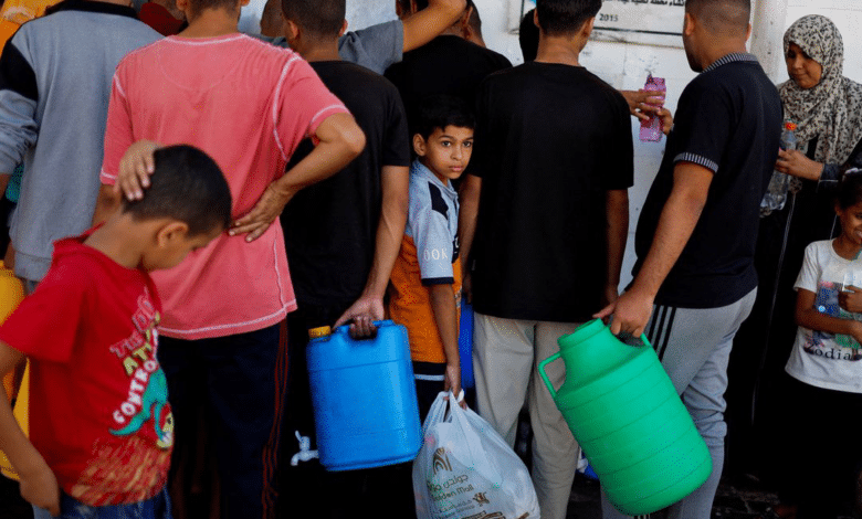 Pope Francis calls for humanitarian corridors to help those under siege in Gaza 1 image 7