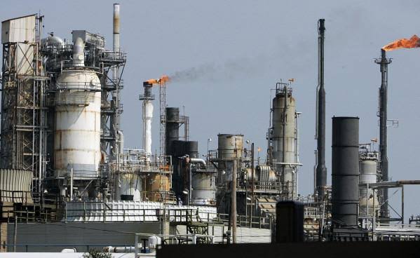 Welding sparks minor fire at Warri Refinery 1 images 2023 10 21T041036.881
