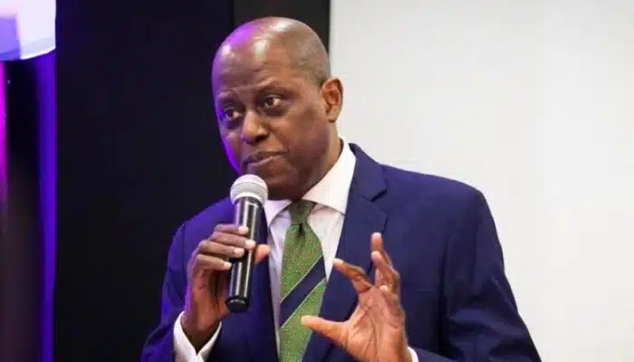 CBN enhances customer experience with revamped service charter 1 Yemi Cardoso
