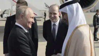 Putin lands in UAE for rare foreign trip 8 131938049 mediaitem131938048.jpg