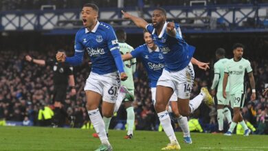 Everton thrash toothless Chelsea 2-0 2 GBAJQGNWIAAVAPY