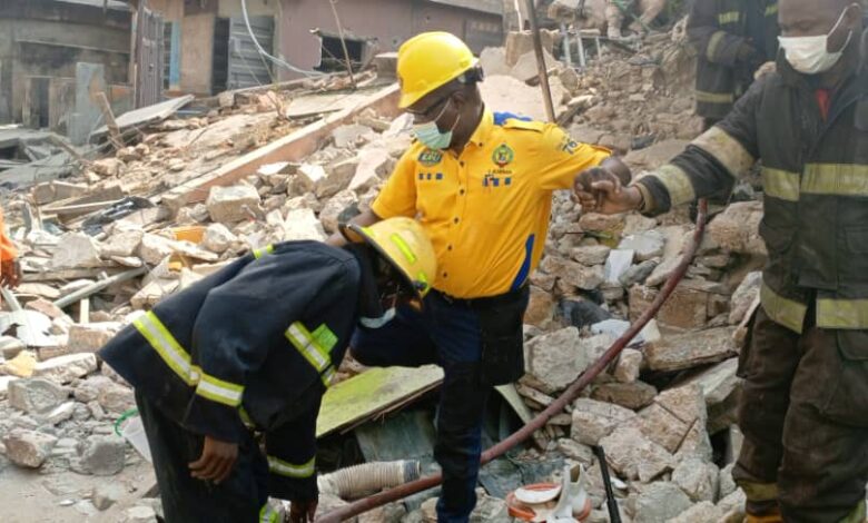 BREAKING: Three trapped as 3-storey building collapses in Ebute Metta 3 IMG 20231222 WA0181