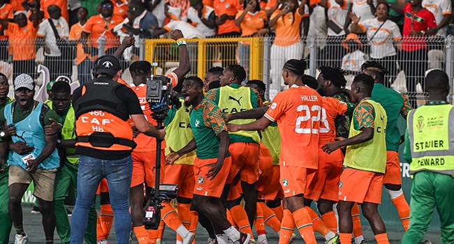 CAF AFCON 2023: 10-man Ivory Coast defeat Mali 2-1 1 ivory coast mali