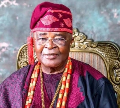 Oba Gbadebo
