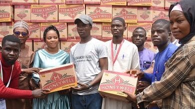 Commendation as Gov. AbdulRazaq distributes 50,000-carton palliatives to students 9 Student palliatives
